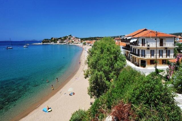 Hotel Korakakis Beach Finikounta Ngoại thất bức ảnh
